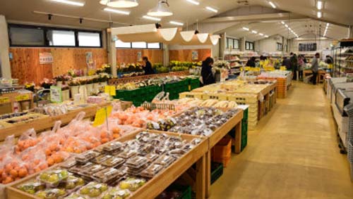 道の駅おかべ 農産物直売センター店頭